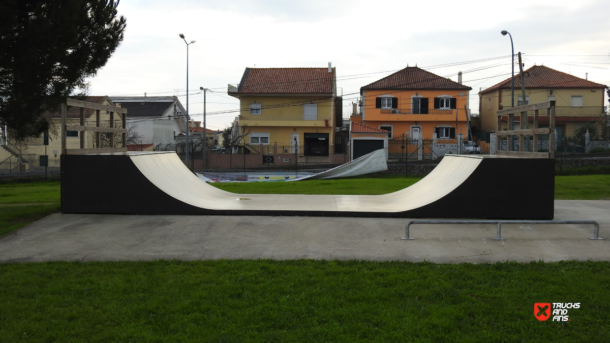 Santa Iria de Azoia skatepark